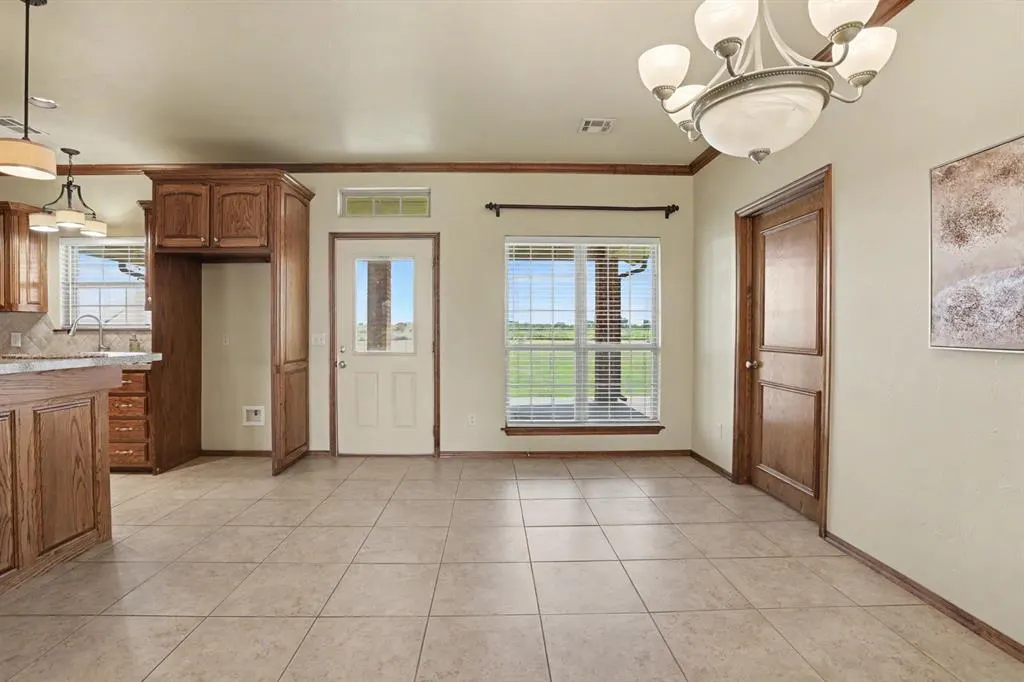 Photo 8 — 2560 Tori Lane, Newcastle, OK 73065