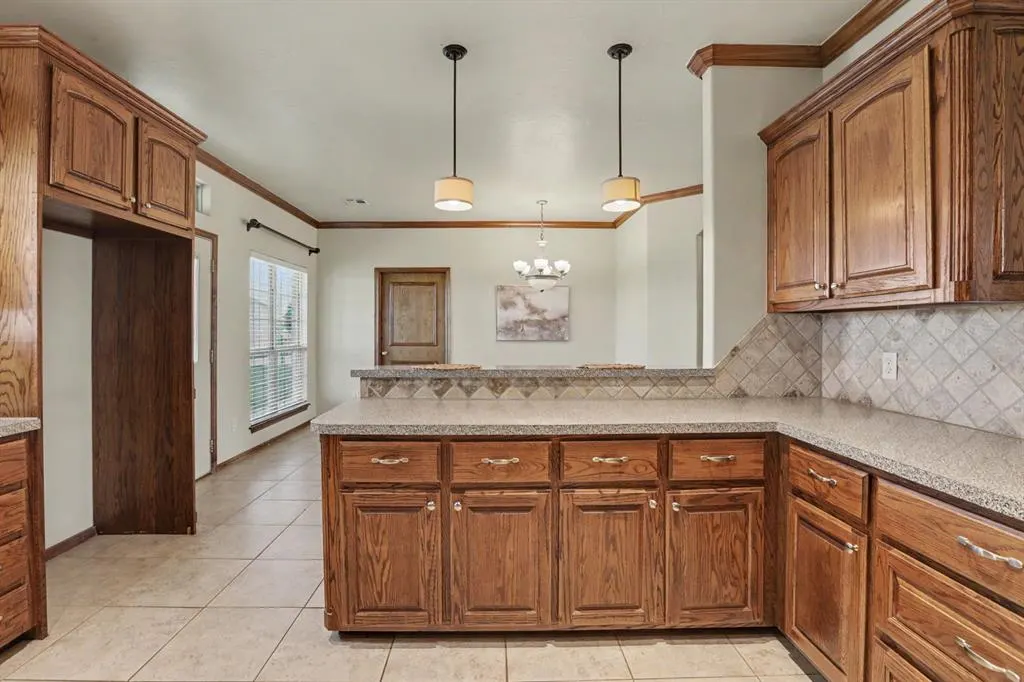 Photo 12 — 2560 Tori Lane, Newcastle, OK 73065