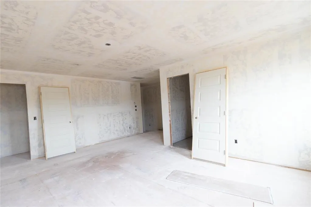 Photo 15 — 12501 SW 31st Street, Yukon, OK 73099