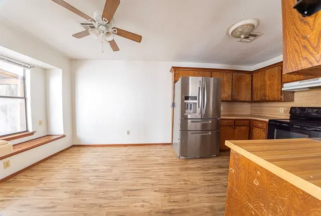 Photo 6 — 1113 Swan Lake Road, Edmond, OK 73003