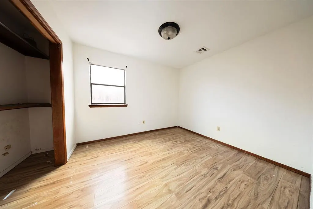 Photo 8 — 1113 Swan Lake Road, Edmond, OK 73003