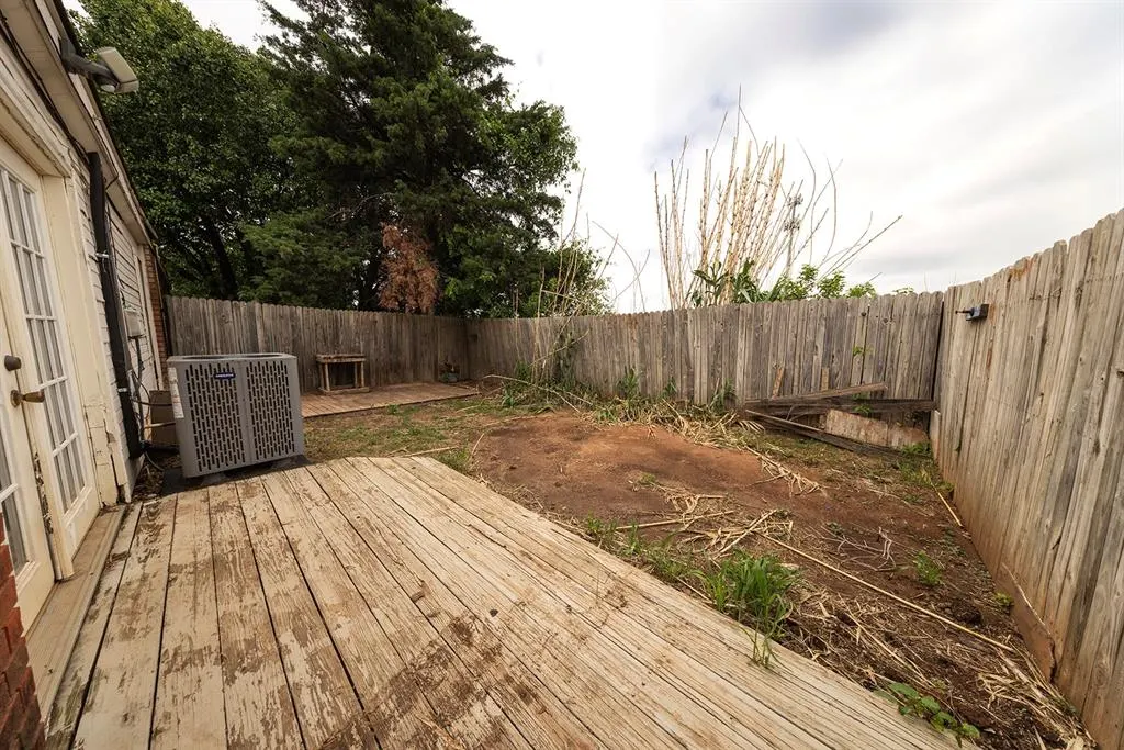 Photo 13 — 1113 Swan Lake Road, Edmond, OK 73003