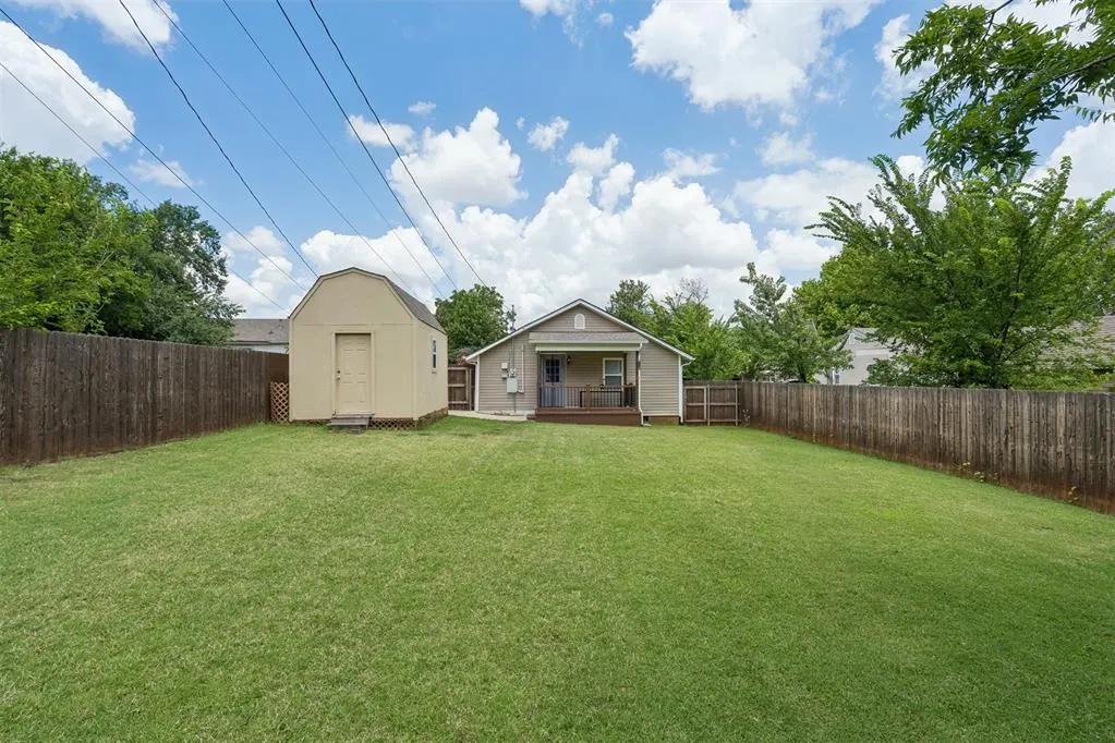 Photo 42 — 11 W Pulaski Street, Shawnee, OK 74804