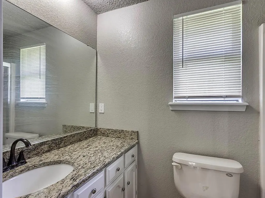 Photo 15 — 1300 San Fidel Lane, Edmond, OK 73003