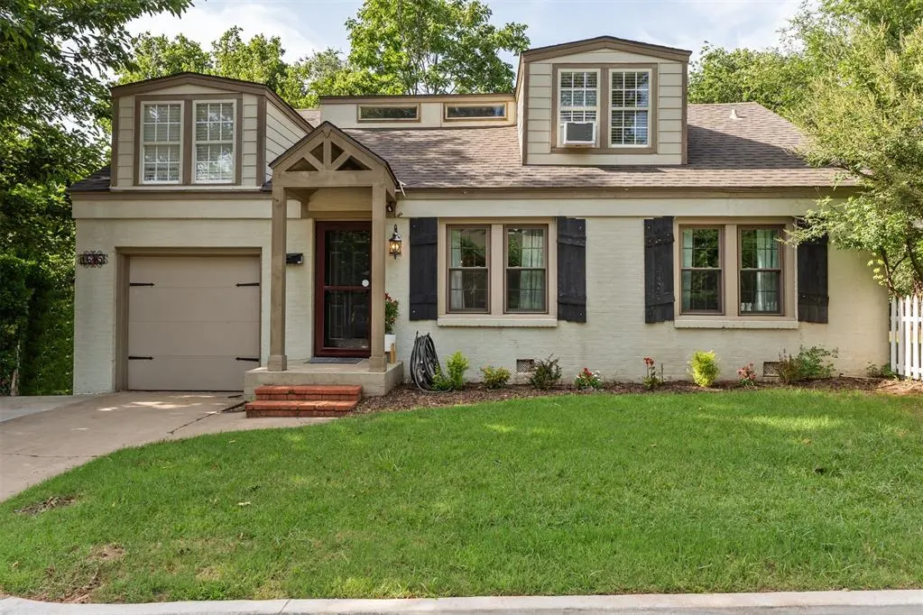 Front exterior — 1615 NW 42nd Place, Oklahoma City, OK 73118