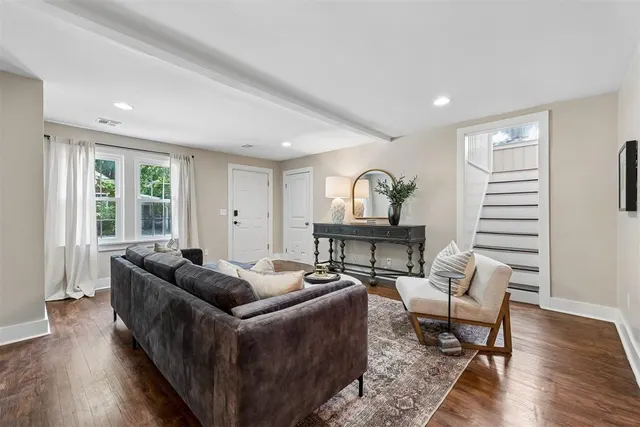 Photo 6 — 1615 NW 42nd Place, Oklahoma City, OK 73118
