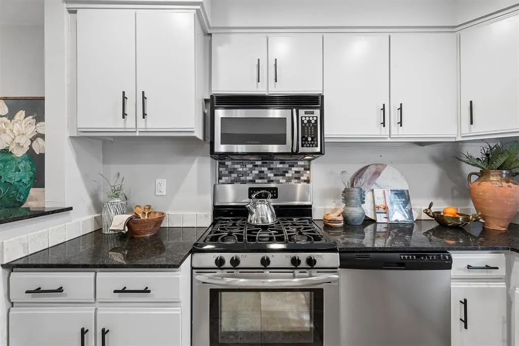 Photo 21 — 1615 NW 42nd Place, Oklahoma City, OK 73118