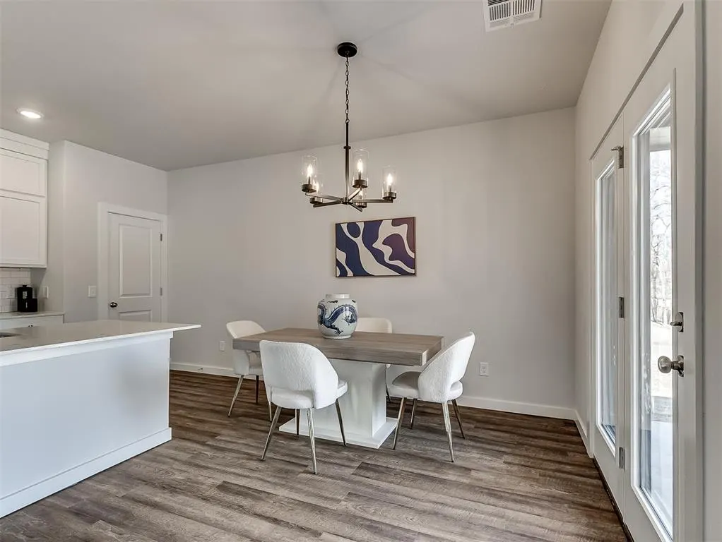 Photo 18 — 9881 Livingston Road, Edmond, OK 73025