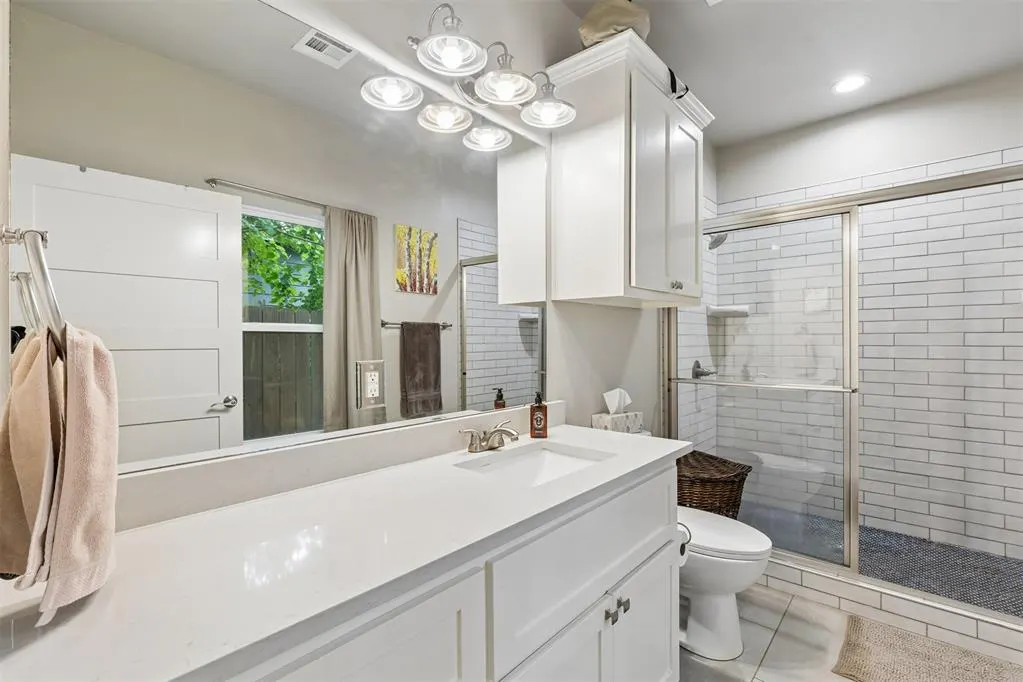 Photo 21 — 720 NE 30th Street, Oklahoma City, OK 73105