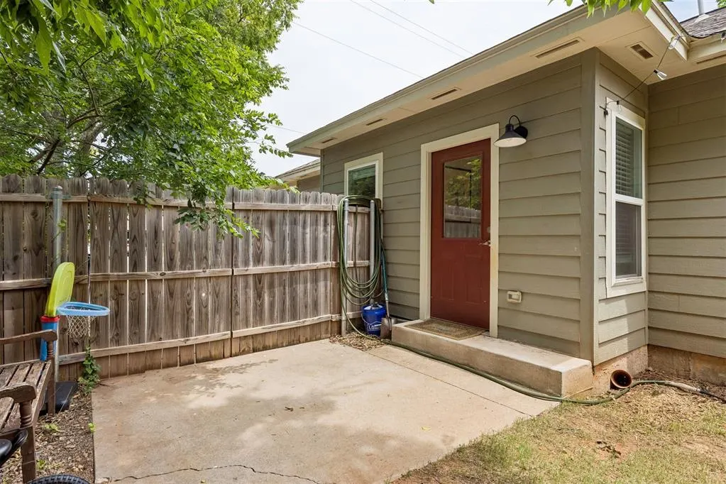 Photo 30 — 720 NE 30th Street, Oklahoma City, OK 73105