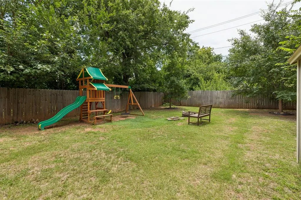 Photo 32 — 720 NE 30th Street, Oklahoma City, OK 73105