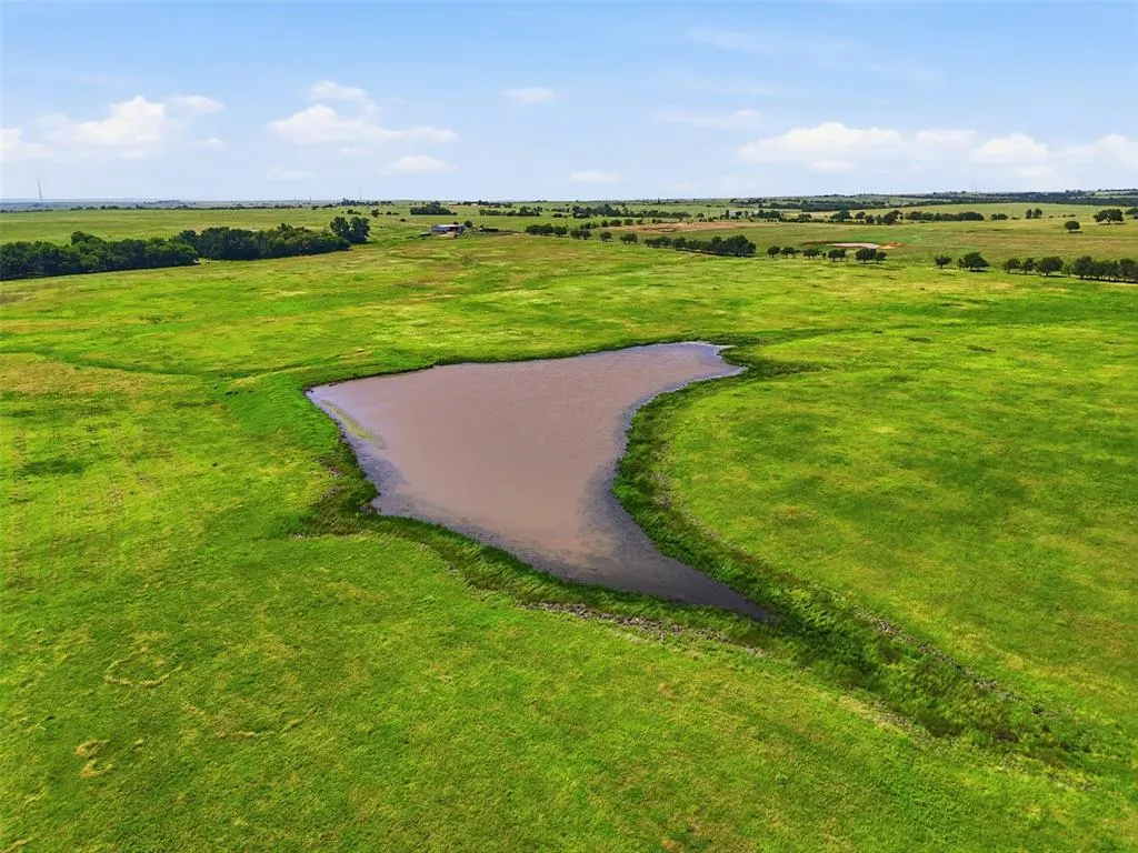 Photo 14 — S 33800 Road, Morrison, OK 73061