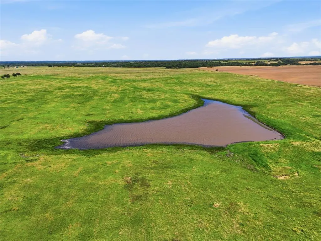 Photo 16 — S 33800 Road, Morrison, OK 73061