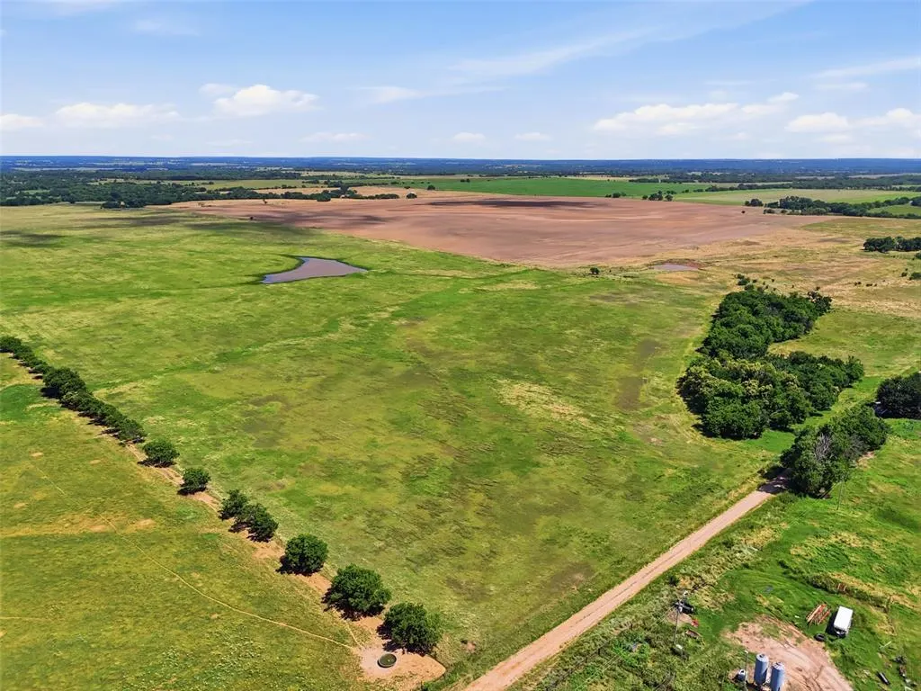 Photo 18 — S 33800 Road, Morrison, OK 73061