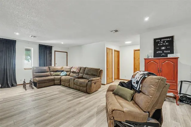 Photo 7 — 1402 Partridge ( 1402 1/2) Lane, Cordell, OK 73632