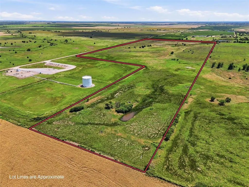 Photo 7 — E County Line Road, Tonkawa, OK 74653