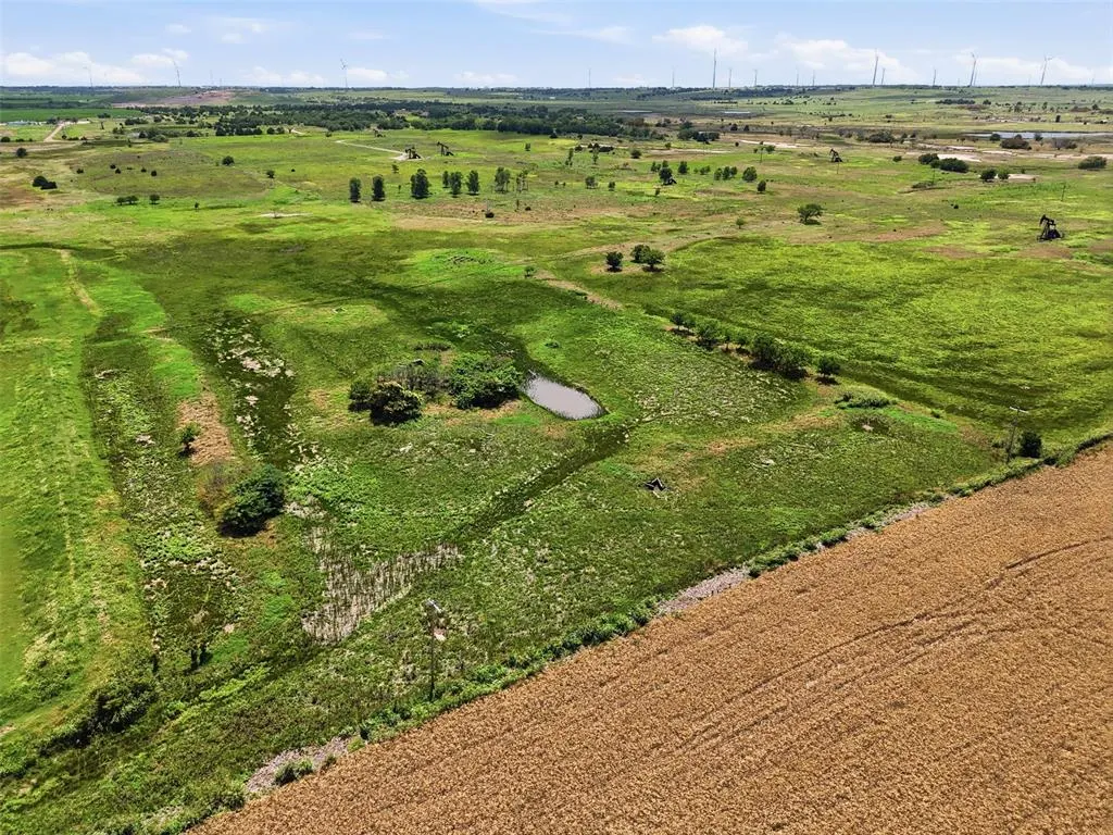 Photo 10 — E County Line Road, Tonkawa, OK 74653