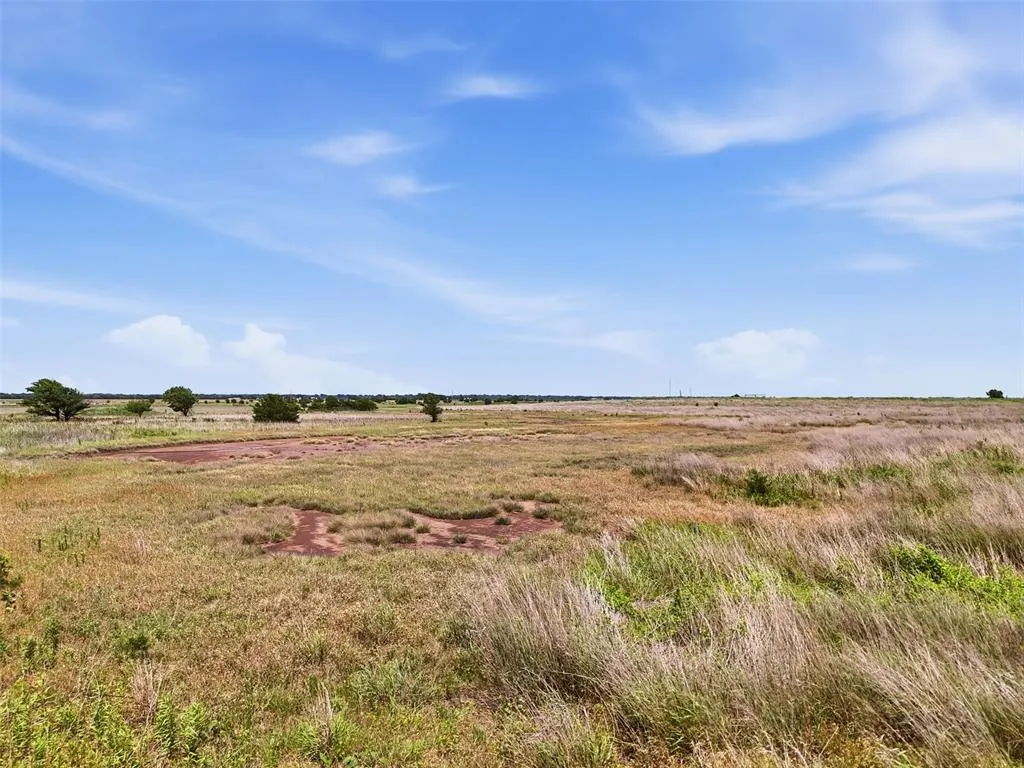 Photo 21 — E County Line Road, Tonkawa, OK 74653