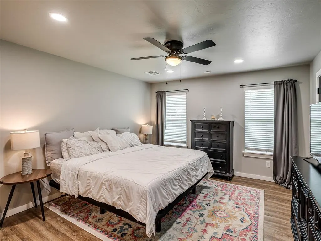 Photo 11 — 402 S Van Buren Avenue, Blanchard, OK 73010