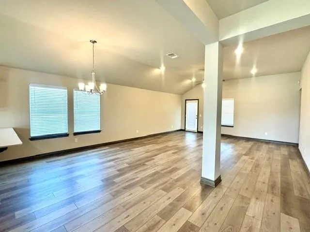 Photo 11 — 12900 NW 4th Street, Yukon, OK 73099