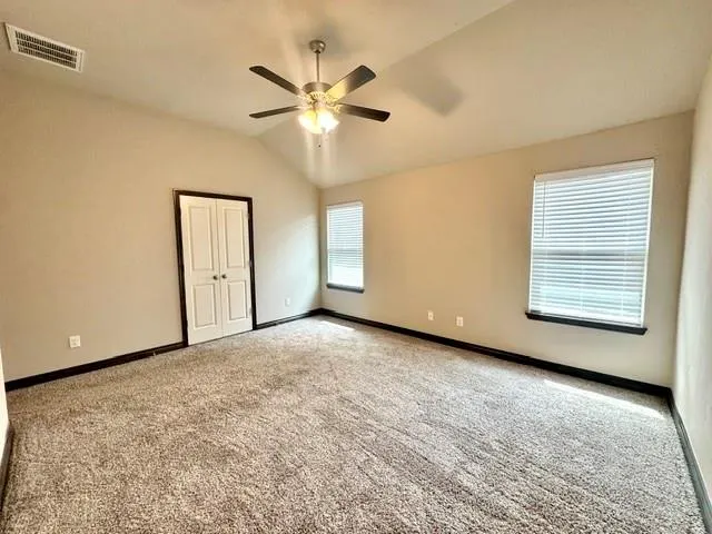 Photo 21 — 12900 NW 4th Street, Yukon, OK 73099