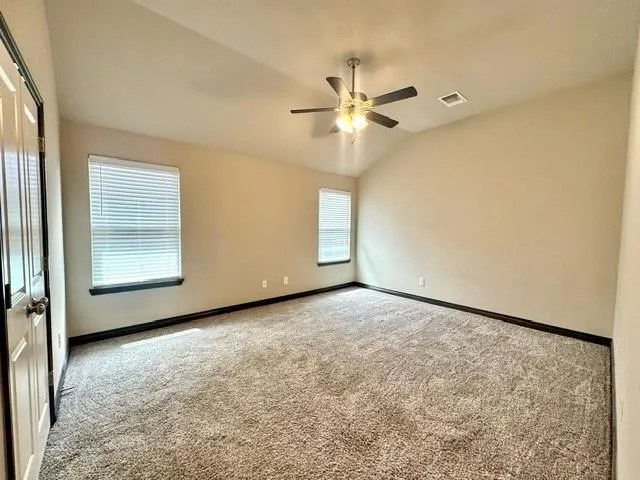 Photo 22 — 12900 NW 4th Street, Yukon, OK 73099