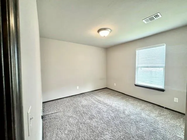 Photo 30 — 12900 NW 4th Street, Yukon, OK 73099