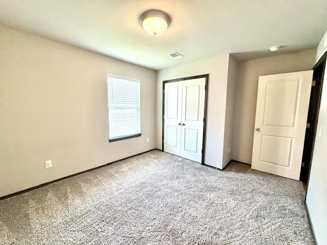 Photo 31 — 12900 NW 4th Street, Yukon, OK 73099