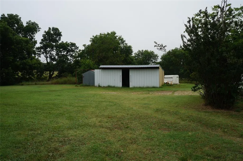 Photo 6 — 11681 Signal Hill Avenue, Byars, OK 74831