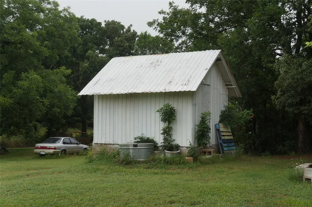 Photo 10 — 11681 Signal Hill Avenue, Byars, OK 74831
