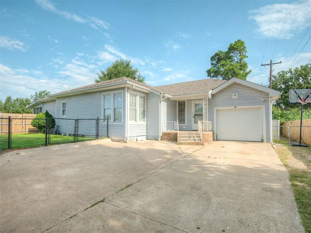 Photo 39 — 1201 N Beard Avenue, Shawnee, OK 74801