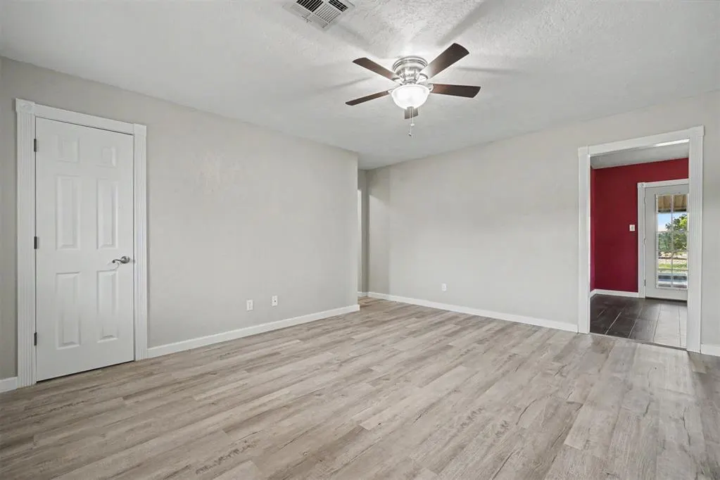 Photo 7 — 132 Florence Drive, Cordell, OK 73632