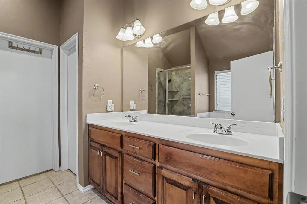 Photo 20 — 17036 Hardwood Place, Edmond, OK 73012