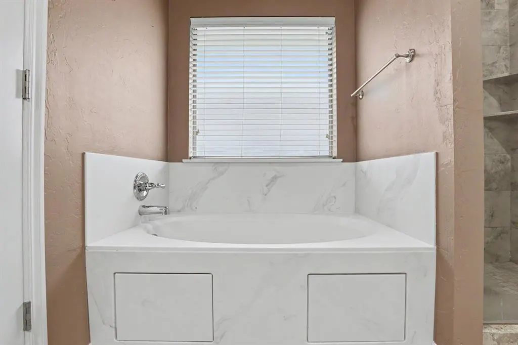 Photo 22 — 17036 Hardwood Place, Edmond, OK 73012