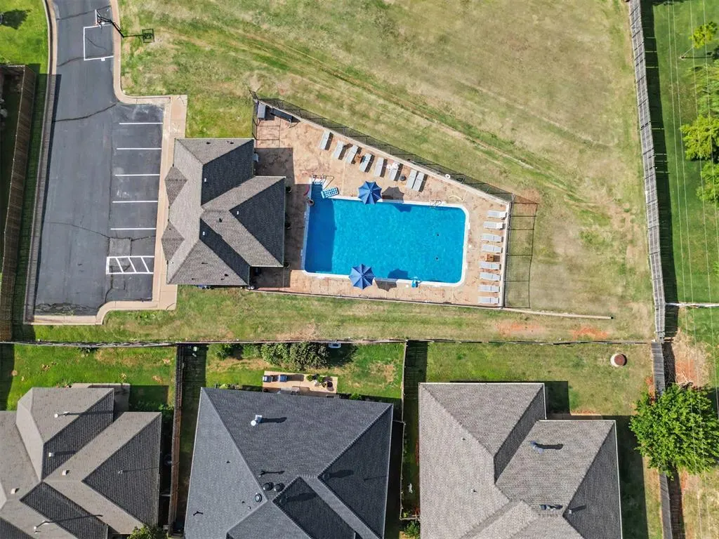 Photo 39 — 17036 Hardwood Place, Edmond, OK 73012