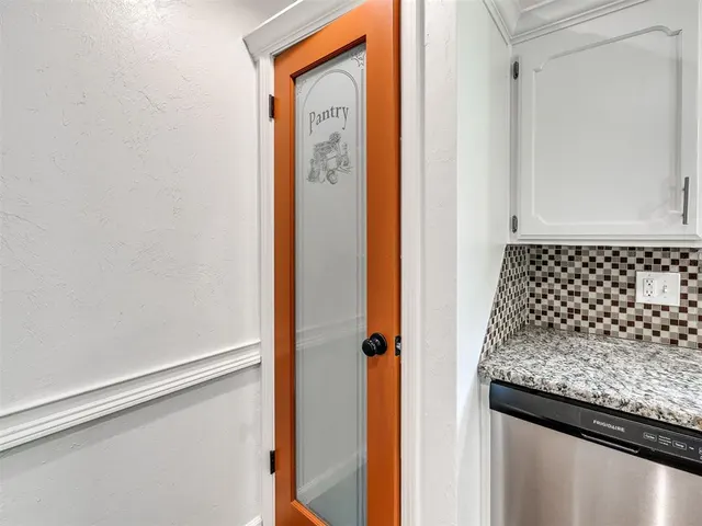 Photo 6 — 2640 Michael Drive, Edmond, OK 73013