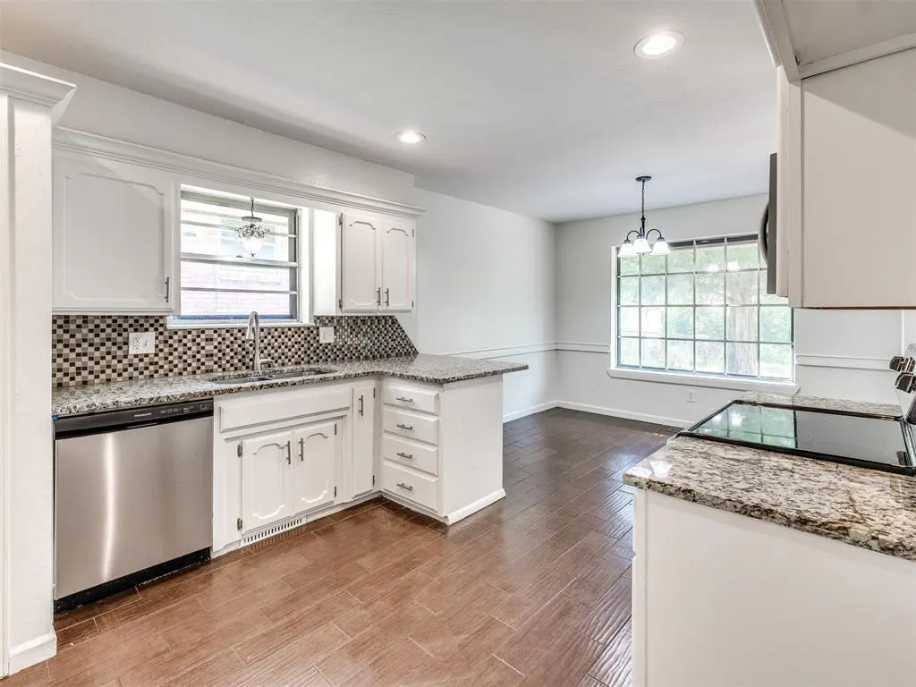Photo 8 — 2640 Michael Drive, Edmond, OK 73013