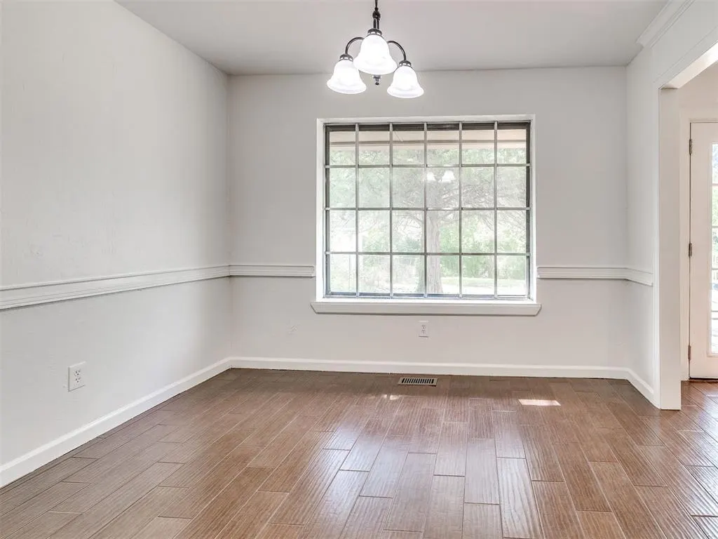 Photo 16 — 2640 Michael Drive, Edmond, OK 73013