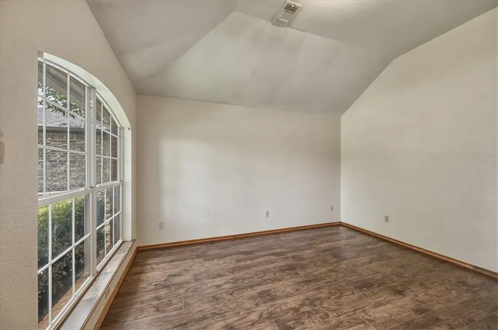 Photo 5 — 5921 SE 86th Street, Oklahoma City, OK 73135