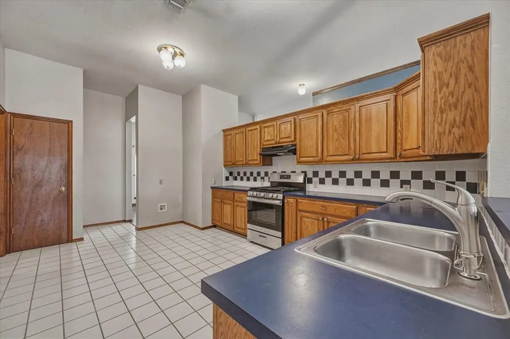 Photo 15 — 5921 SE 86th Street, Oklahoma City, OK 73135