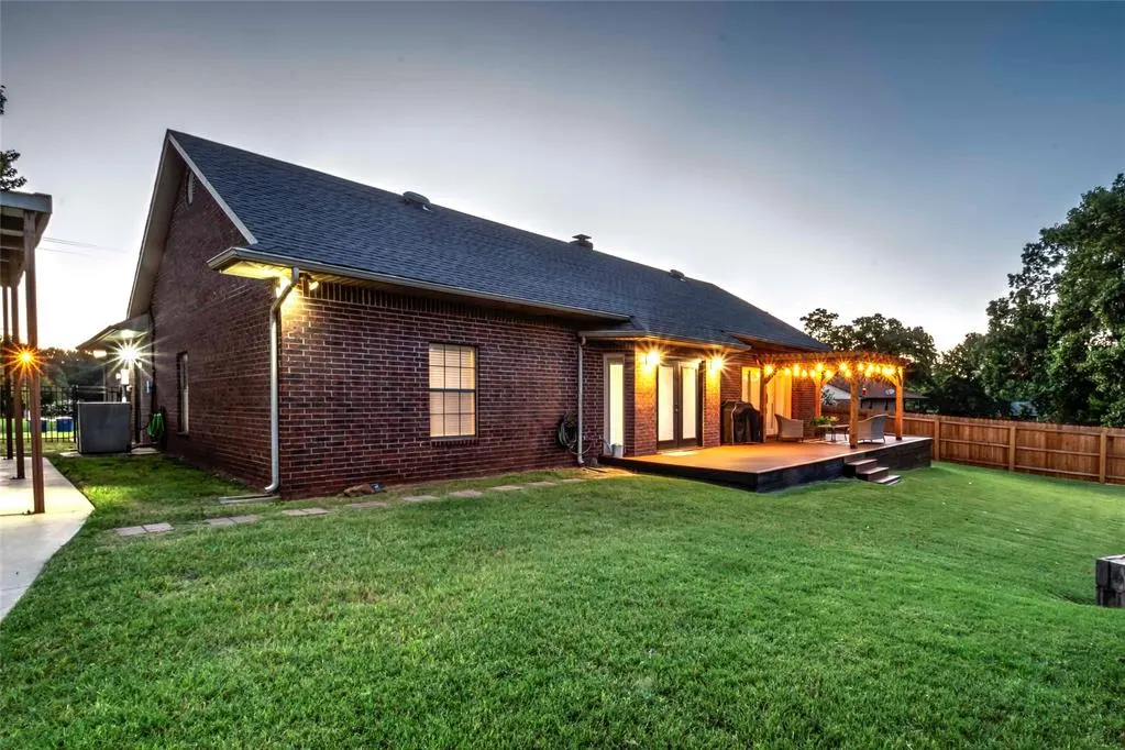 Photo 11 — 1104 S Rozell Lane, Chandler, OK 74834