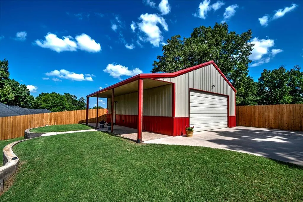 Photo 16 — 1104 S Rozell Lane, Chandler, OK 74834