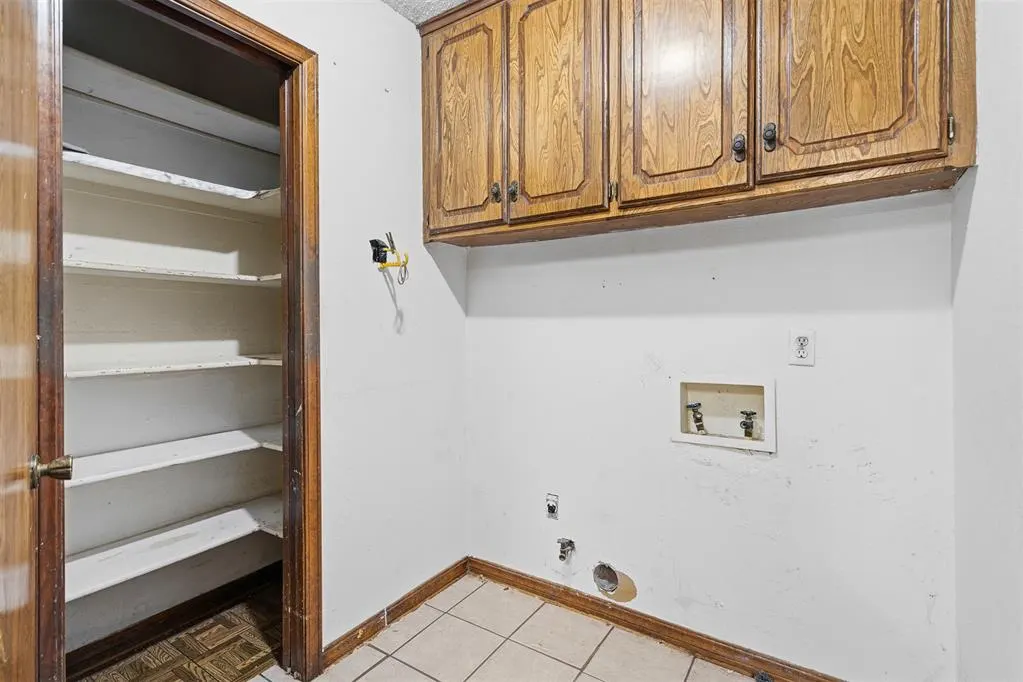 Photo 12 — 1218 Ridgewood Drive, Lindsay, OK 73052
