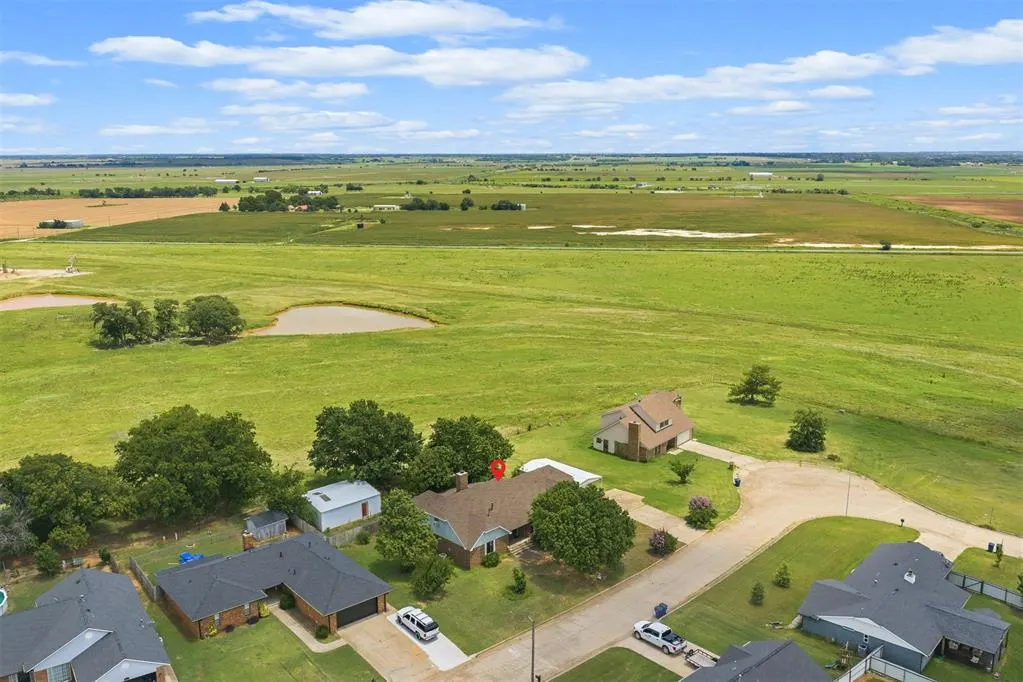 Photo 42 — 1218 Ridgewood Drive, Lindsay, OK 73052