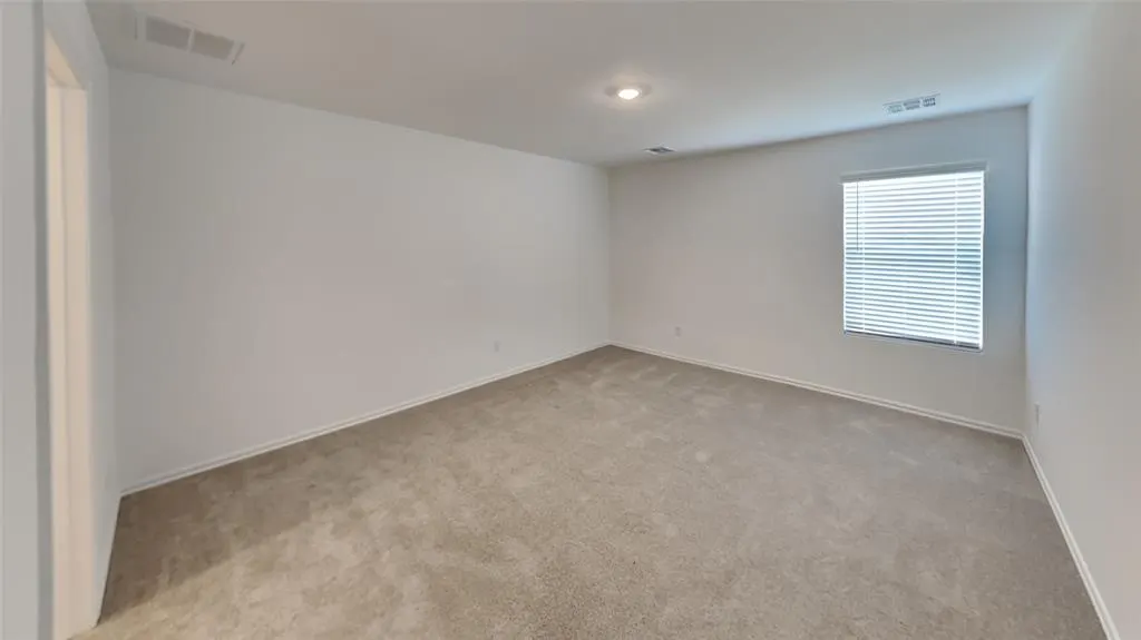 Photo 10 — 4013 Becky Lane, Mustang, OK 73064