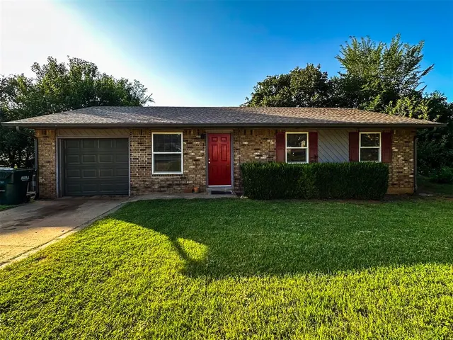 Front exterior — 3317 Kathy Lane, Edmond, OK 73034