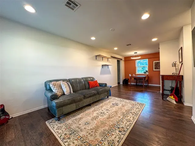 Photo 5 — 3317 Kathy Lane, Edmond, OK 73034