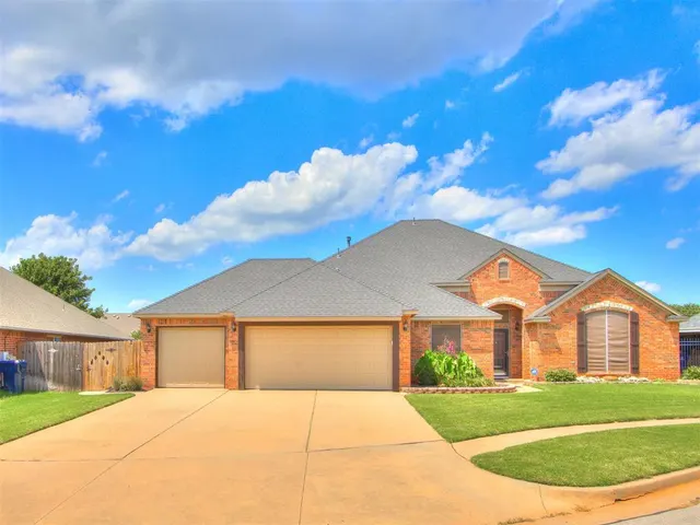 Photo 2 — 9109 SW 26th Street, Oklahoma City, OK 73128