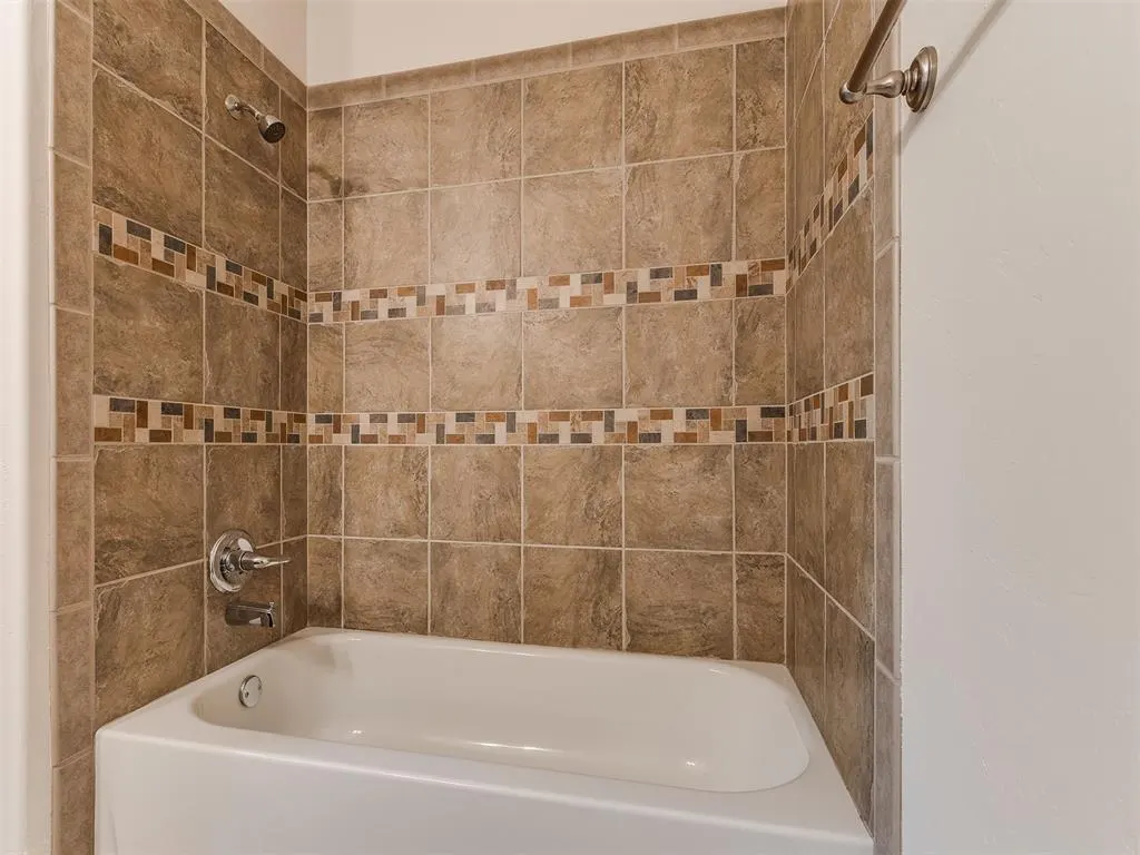 Photo 29 — 9109 SW 26th Street, Oklahoma City, OK 73128