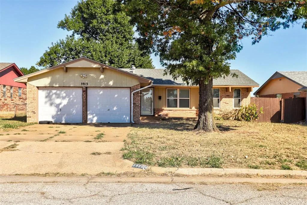 Front exterior — 3913 SE 54th Street, Oklahoma City, OK 73135